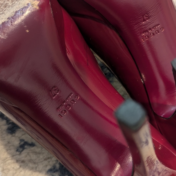 Burgundy Gucci Pumps Size 37 - excellent condition - Picture 6 of 7